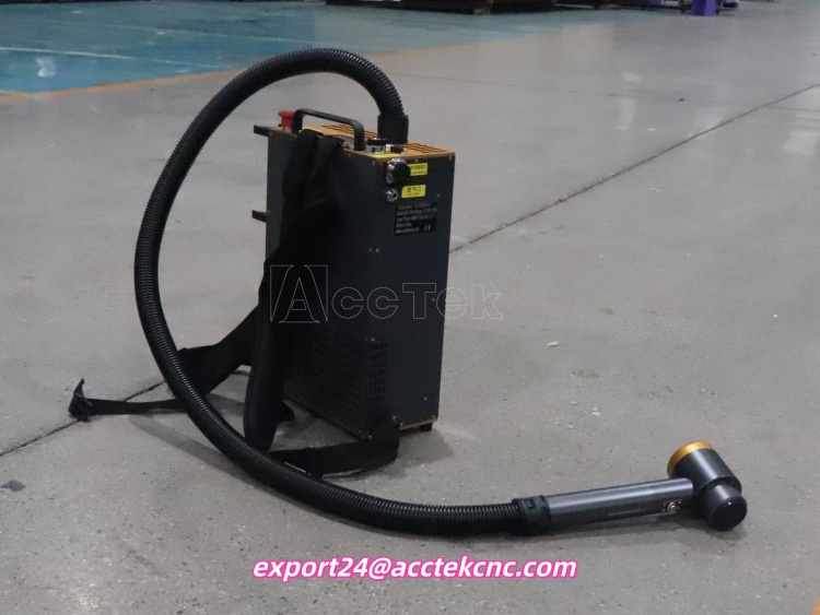 Macchina Laser per Rimozione R - Industrial Laser Cleaning recensione e prezzo